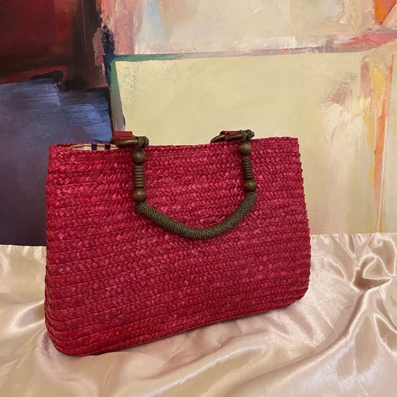 Fuschia straw tote - Picture 2 of 5